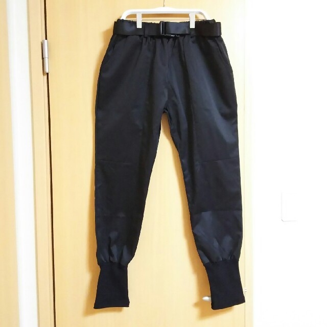 ❤unisex❤ モード系 黒パンツ HARE minsobi 系 メンズのパンツ(サルエルパンツ)の商品写真