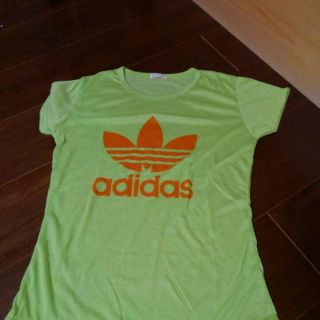 アディダス(adidas)のadidas　originals？Ｔシャツ(その他)