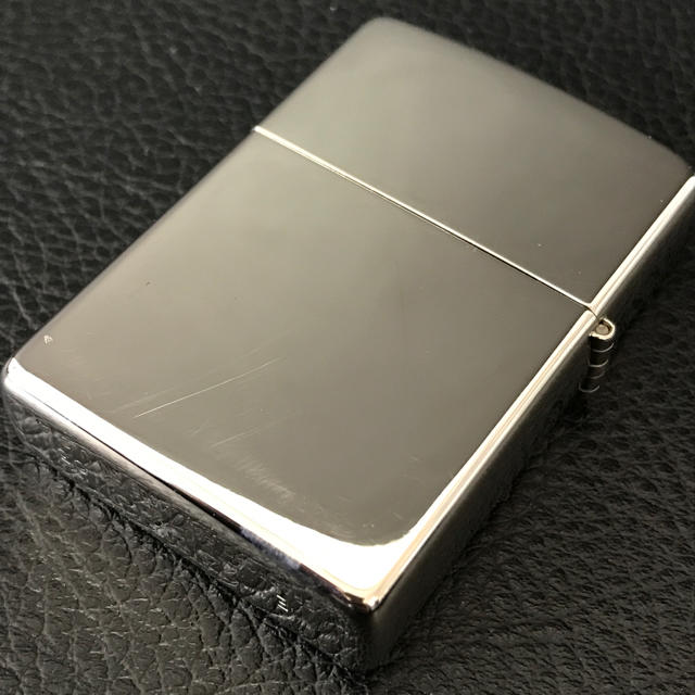 ZIPPO(ジッポー)のZIPPO ジッポー ドラゴン 龍 竜 デザイン 03年製 レギュラー 光沢 メンズのファッション小物(タバコグッズ)の商品写真