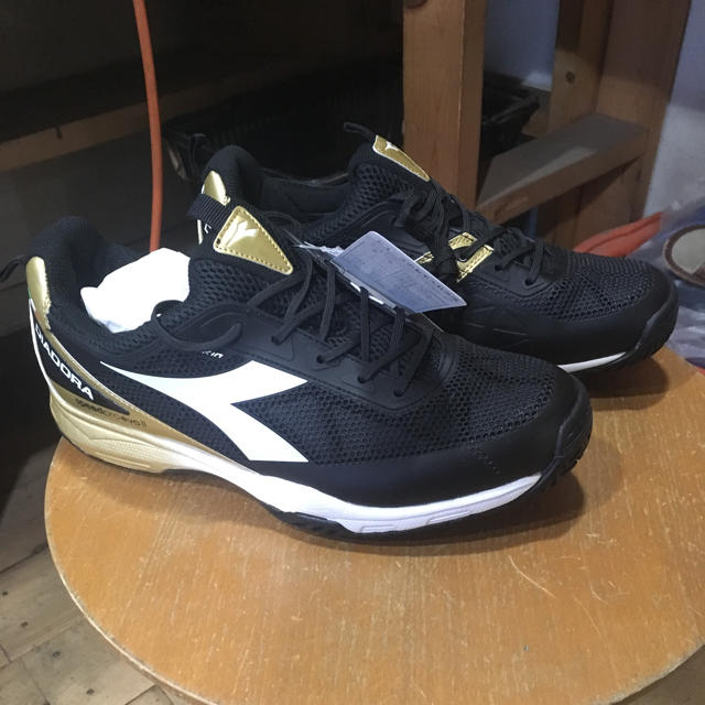 DIADORA(ディアドラ)の大人気 送料無料 テニス シューズ ディアドラ スポーツ/アウトドアのテニス(シューズ)の商品写真