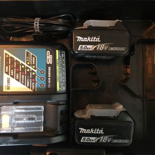 マキタ(Makita)のおまけ付き マキタ   18v  バッテリー 充電器 ケース makita(工具/メンテナンス)