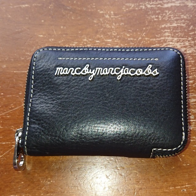 MARC BY MARC JACOBS(マークバイマークジェイコブス)のマークバイマークジェイコブス 財布 レディースのファッション小物(財布)の商品写真