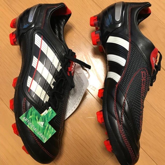 adidas(アディダス)の【新品】プレデターX PredatorX TRXAG サッカー スパイク スポーツ/アウトドアのサッカー/フットサル(シューズ)の商品写真