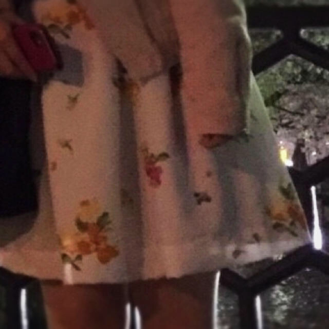 MERCURYDUO(マーキュリーデュオ)のMERCURY DUO♡花柄スカート レディースのスカート(ミニスカート)の商品写真
