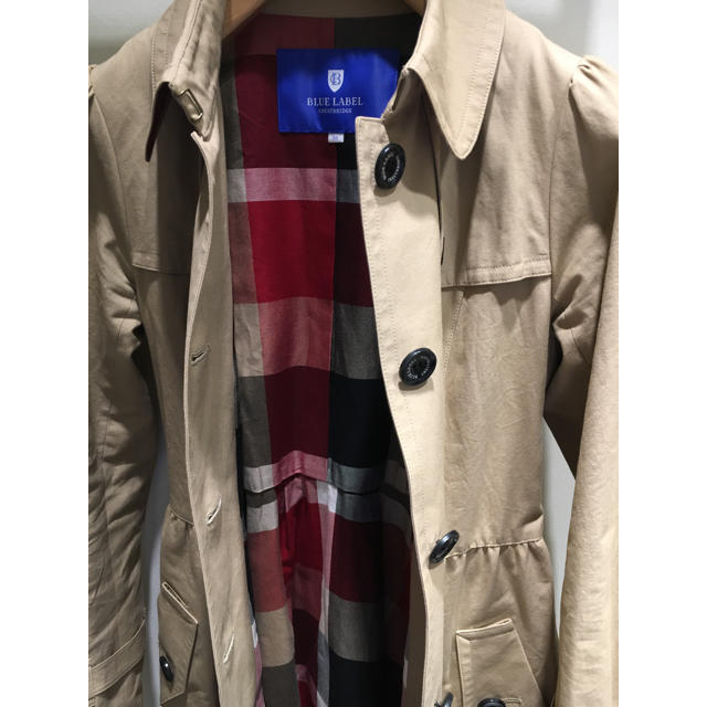 BURBERRY BLUE LABEL(バーバリーブルーレーベル)のお値下げ  ブルーレーベル クレストブリッジ トレンチコート 38 レディースのジャケット/アウター(トレンチコート)の商品写真