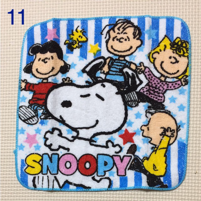 SNOOPY(スヌーピー)の☆ちー様専用☆ スヌーピーハンドタオル3枚、巾着 エンタメ/ホビーのアニメグッズ(タオル)の商品写真