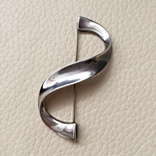 Georg Jensen 2000HK ブローチ