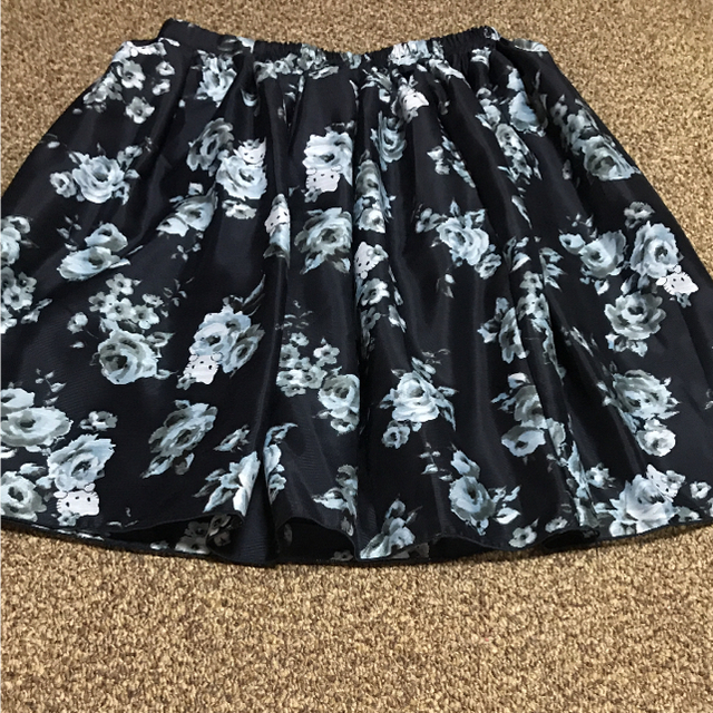 しまむら(シマムラ)のキティのスカートミー様専用 レディースのスカート(ミニスカート)の商品写真