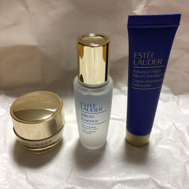 Estee Lauder(エスティローダー)の新品未使用 エスティローダー  ミニサイズ サンプルセット コスメ/美容のキット/セット(サンプル/トライアルキット)の商品写真