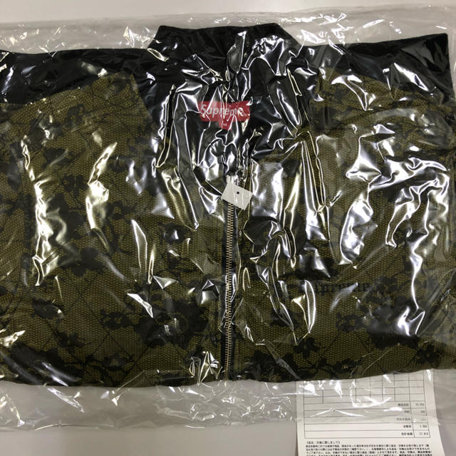 Supreme(シュプリーム)の専用♪ 17SS Quilted Lace Bomber Jacket メンズのジャケット/アウター(ブルゾン)の商品写真