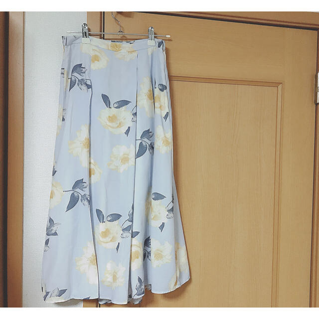 MERCURYDUO(マーキュリーデュオ)のマーキュリーデュオ プリーツスカーチョ  レディースのスカート(ひざ丈スカート)の商品写真