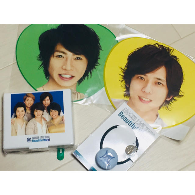 嵐(アラシ)の【嵐】2011 Beautiful Worldツアーグッズ エンタメ/ホビーのタレントグッズ(アイドルグッズ)の商品写真