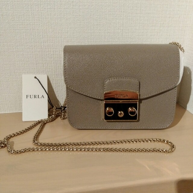 約1235cm重量FURLA　フルラ　メトロポリス　ミニショルダー　クロスボディ　サッビア　グレー