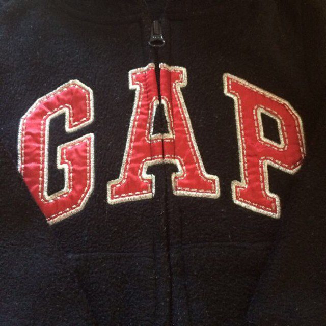 babyGAP(ベビーギャップ)のGAP♡パーカー110cm♡ キッズ/ベビー/マタニティのキッズ服女の子用(90cm~)(その他)の商品写真