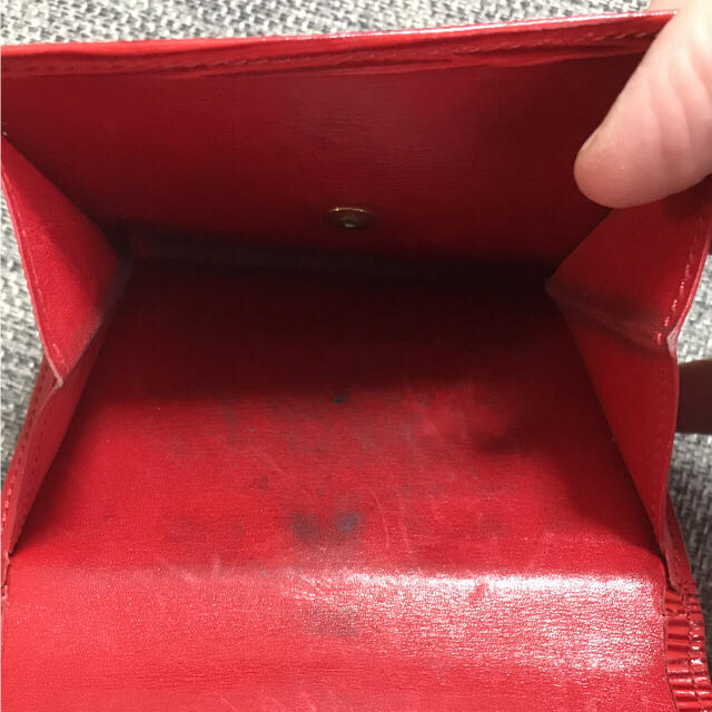 LOUIS VUITTON - ルイヴィトン エピ 二つ折り 財布 赤の通販 by あいす