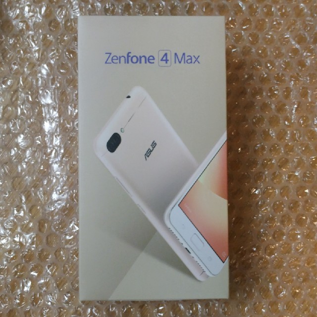 ASUS(エイスース)のZenFone4 Max ZC520KL ゴールド 新品未開封 国内品 納品書 スマホ/家電/カメラのスマートフォン/携帯電話(スマートフォン本体)の商品写真