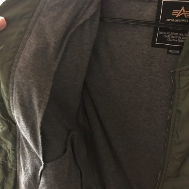 ALPHA INDUSTRIES(アルファインダストリーズ)のALPHA MA-1 メンズのジャケット/アウター(ミリタリージャケット)の商品写真