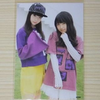 エーケービーフォーティーエイト(AKB48)のAKB48向井地美音＆NGT48荻野由佳　生写真１枚 　11月のアンクレット特典(アイドルグッズ)