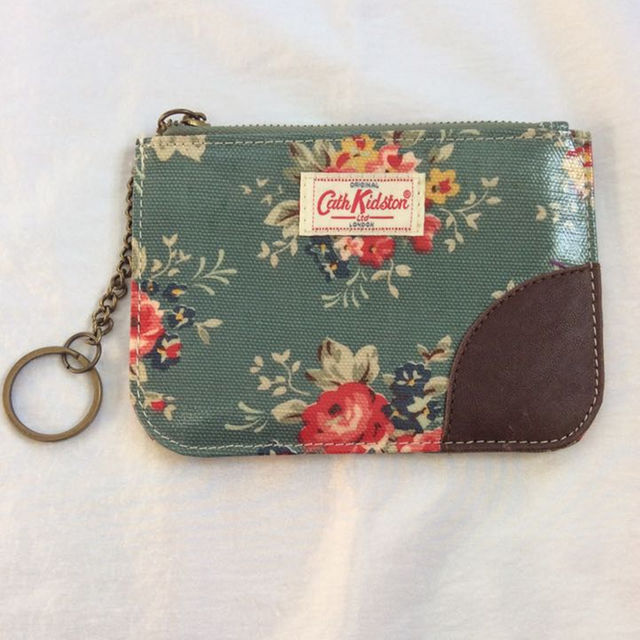 Cath Kidston(キャスキッドソン)のCath Kidston カード入れ レディースのファッション小物(名刺入れ/定期入れ)の商品写真