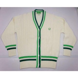 フレッドペリー(FRED PERRY)の美品/レトロ配色/フレッドペリー/カーディガン/ラインニット/セーター(カーディガン)