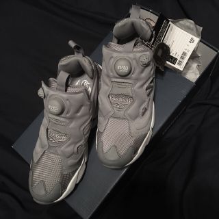 リーボック(Reebok)のポンプフューリー  グレー(スニーカー)