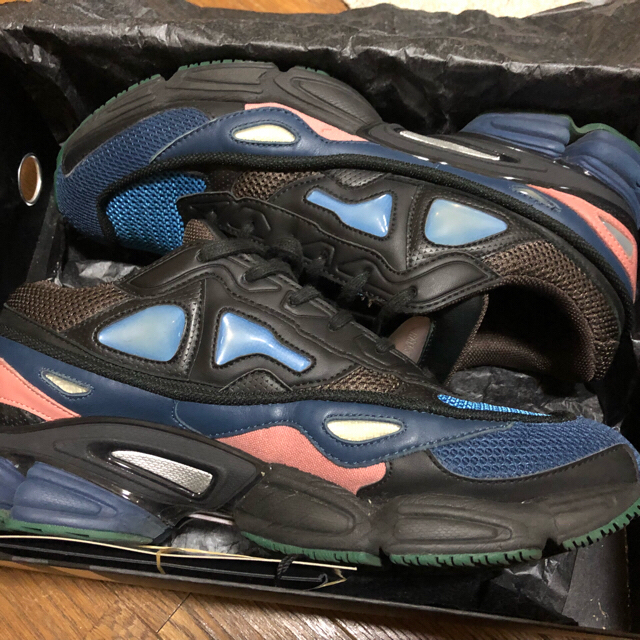 RAF SIMONS(ラフシモンズ)のRAF SIMONS Adidas Ozwego2 メンズの靴/シューズ(スニーカー)の商品写真