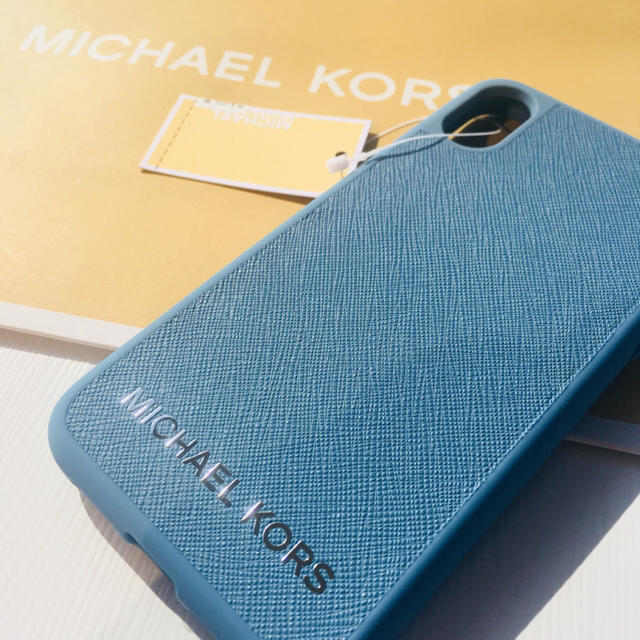 Michael Kors(マイケルコース)のrb様専用♪★マイケルコース【正規品新品】iPhoneX 対応 スカイブルー スマホ/家電/カメラのスマホアクセサリー(iPhoneケース)の商品写真