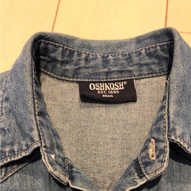 OshKosh(オシュコシュ)のオシュコシュ のデニムシャツ♡95 キッズ/ベビー/マタニティのキッズ服男の子用(90cm~)(その他)の商品写真