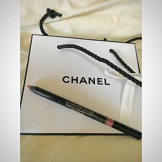 シャネル(CHANEL)のCHANEL ル クレイヨングロス 43 ピンクプラリン(リップライナー)