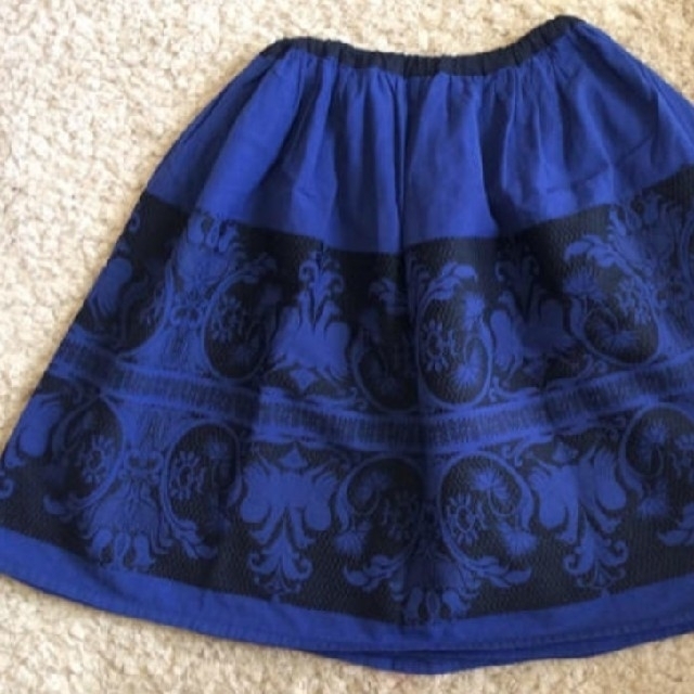 ボヘミアンズ 刺繍スカート - ひざ丈スカート