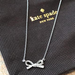 ケイトスペードニューヨーク(kate spade new york)のKate spade リボンネックレス シルバー(ネックレス)