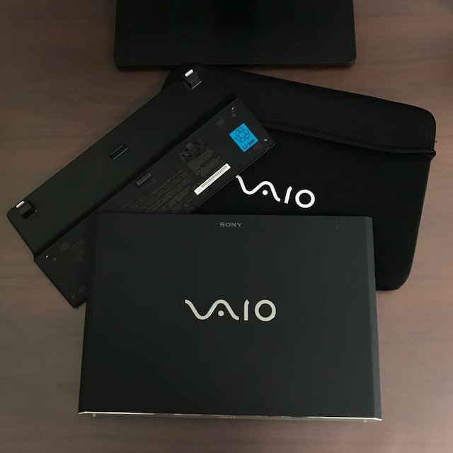 VAIO Pro 11 + シートバッテリー + VAIOオリジナルケース