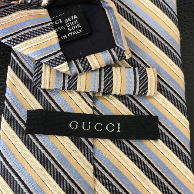 Gucci(グッチ)のグッチ ネクタイ シルク100% カラフル ストライプ ボーダー メンズのファッション小物(ネクタイ)の商品写真