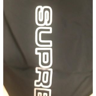 シュプリーム(Supreme)のtaped seam  supreme(ナイロンジャケット)