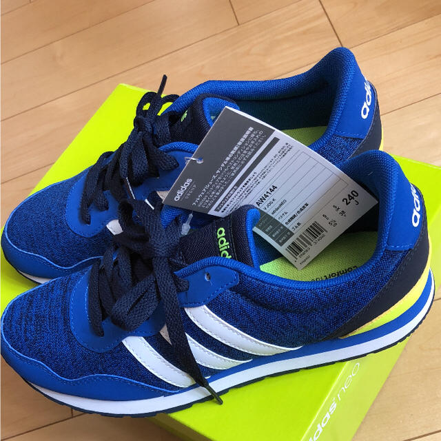 adidas(アディダス)の24.0㎝ adidas NEO 新品 スニーカー  23.5〜24.0 レディースの靴/シューズ(スニーカー)の商品写真