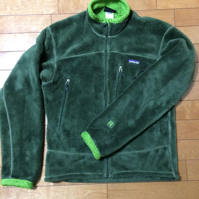 パタゴニア Patagonia R4 ジャケット  レギュレーター　フリース メンズのジャケット/アウター(ブルゾン)の商品写真