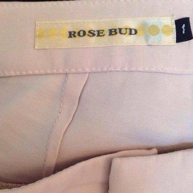 ROSE BUD(ローズバッド)のROSE BUD テーパードパンツ 流行 レディースのパンツ(カジュアルパンツ)の商品写真