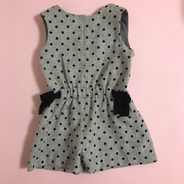 ZARA KIDS(ザラキッズ)のぷんぷ様専用⭐️ZARA ブラウス、コンビネゾン、靴下 キッズ/ベビー/マタニティのキッズ服女の子用(90cm~)(ブラウス)の商品写真