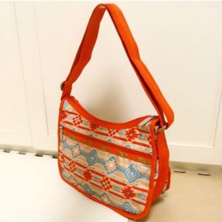 レスポートサック(LeSportsac)の【新品】★レスポ★Lesportsac★クラシックホーボー★(ショルダーバッグ)