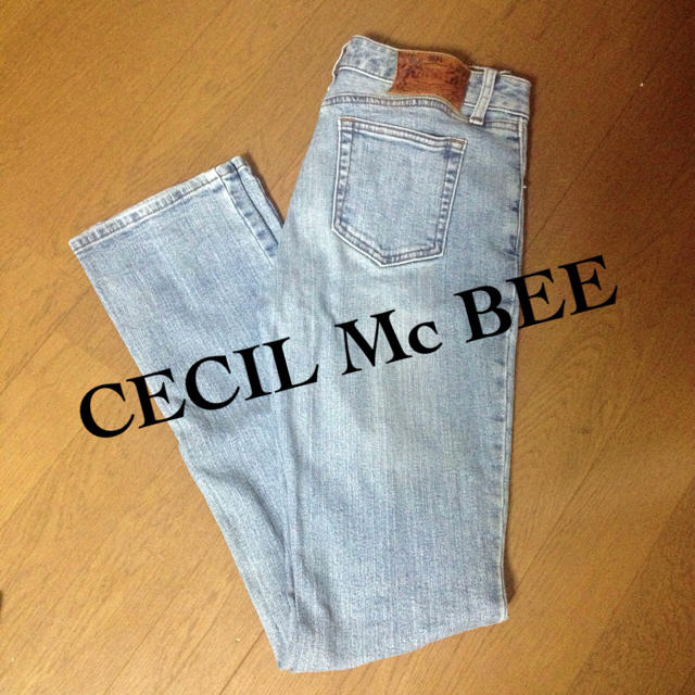 CECIL McBEE(セシルマクビー)のセシル♡スキニー レディースのパンツ(デニム/ジーンズ)の商品写真