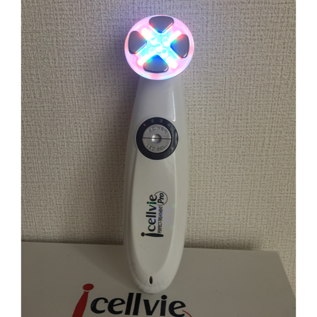 icellvie】EMS、高周波、LED 家庭用美顔器 美品の通販 by sappire's ...