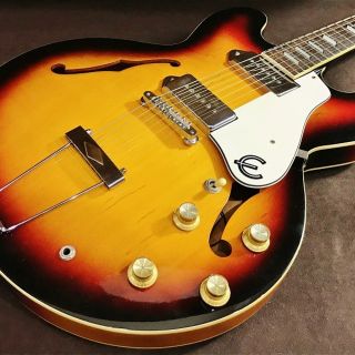 エピフォン(Epiphone)のEpiphone CASINO　高評価　ピアレス工場製(エレキギター)