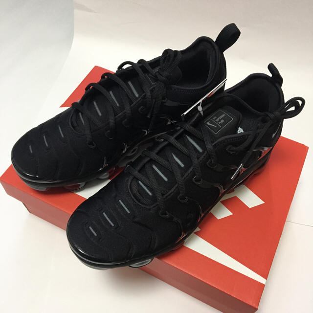 NIKE(ナイキ)のNike Air VaporMax Plus US8.5 ヴェイパーマックス メンズの靴/シューズ(スニーカー)の商品写真