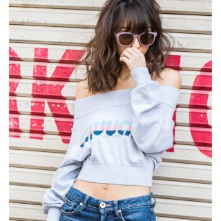 ジェイダ(GYDA)のGYDA♡CHUUCH!オフショルニットTOPS(ニット/セーター)