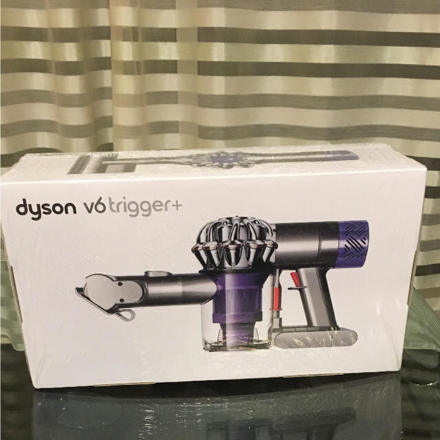 ダイソン dyson V6 trigger+ 新品 未開封 掃除機 スマホ/家電/カメラの生活家電(掃除機)の商品写真