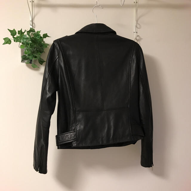 ZARA 本革ライダースジャケット