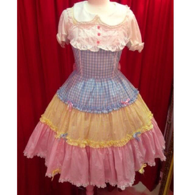 Angelic Pretty(アンジェリックプリティー)の ◎お取り置き中◎ レディースのワンピース(ひざ丈ワンピース)の商品写真