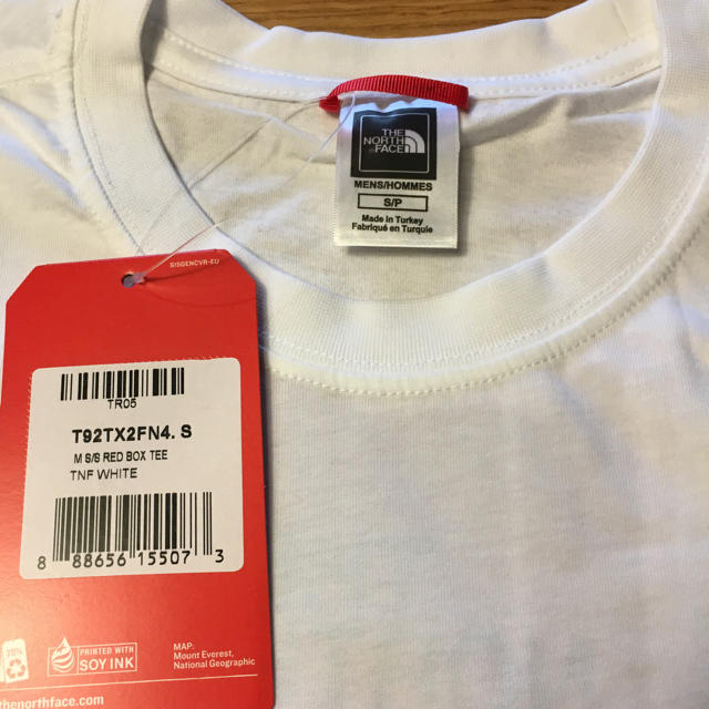 THE NORTH FACE(ザノースフェイス)の新品 ノースフェイス  ボックスロゴ Tシャツ ホワイト  Ｌ メンズのトップス(Tシャツ/カットソー(半袖/袖なし))の商品写真