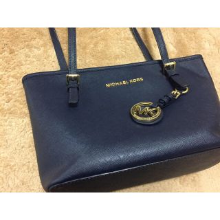 マイケルコース(Michael Kors)のマイケルコース ハンドバッグ 紺色(ハンドバッグ)