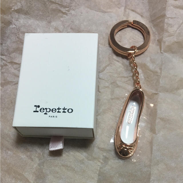 repetto(レペット)の【非売品】Repetto キーホルダー レディースのファッション小物(キーホルダー)の商品写真